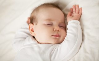 Am găsit o căpușă în pielea copilului, ce să fac?